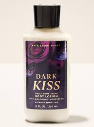 لوسیون بدن دارک کیس (Dark Kiss) از برند بث اند بادی ورکس  حجم236میلی لیتر